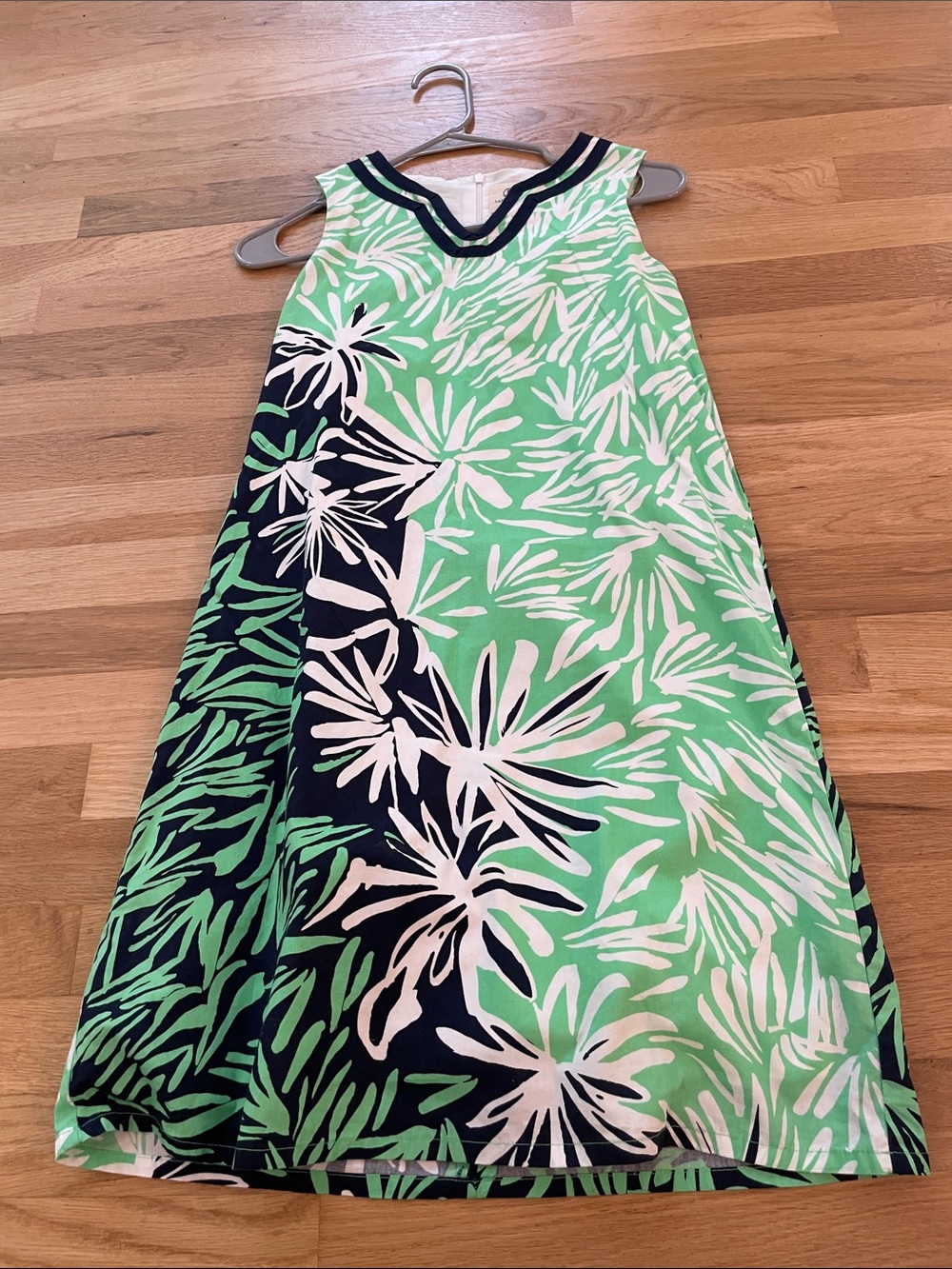Lands end Girls' Green & Navy Tropical Print Sleeveless Dress